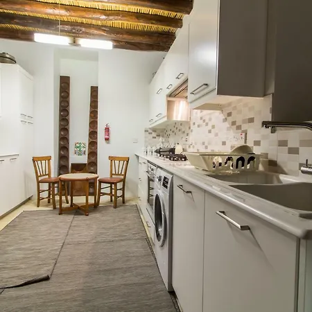 Estia Gaia - Traveling Back In Time Holiday home Ora